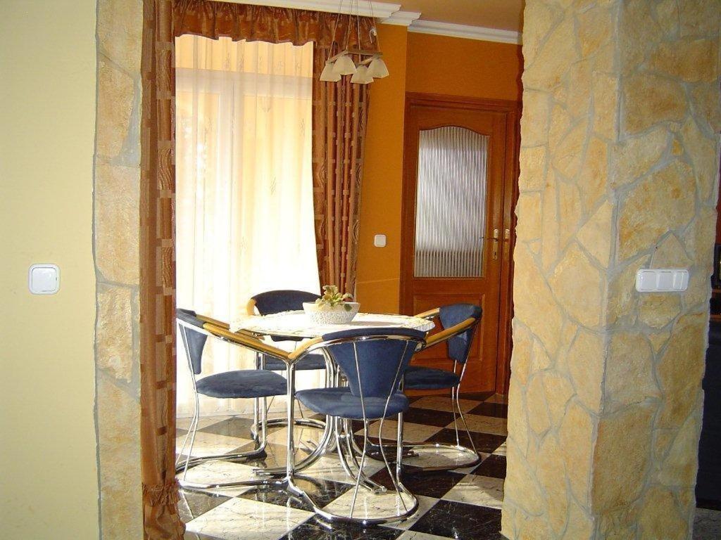 Janus Apartman Sárvár Εξωτερικό φωτογραφία