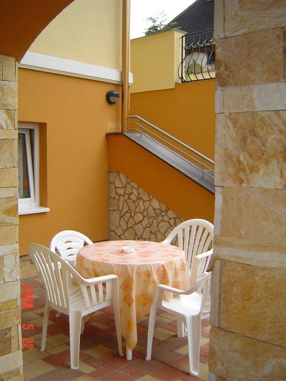 Janus Apartman Sárvár Δωμάτιο φωτογραφία
